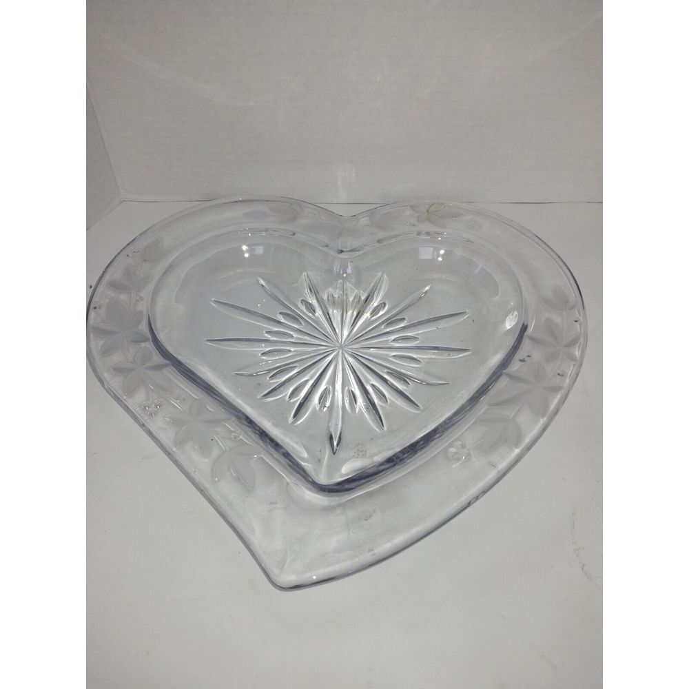 Vintage‎ Heart Shaped Clear Glass Platter Frosted Floral Starburst Serving Tray